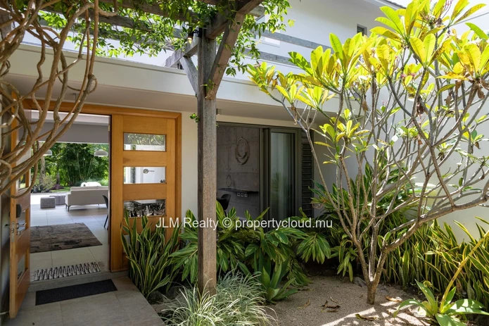 Elegant Balinese Villa with a Stunning Pool for Sale on the East Coast of Mauritius.