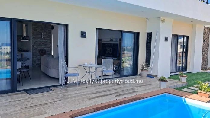 Modern 3-Bedroom Villa with Pool, Sea & Mountain Views, Flic en Flac, Mauritius