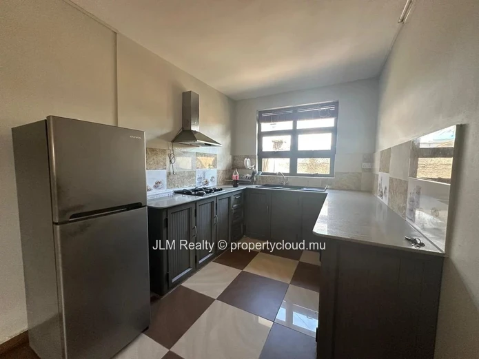 À Vendre – Propriété composée de 2 duplex avec vue mer à La Gaulette, Île Maurice