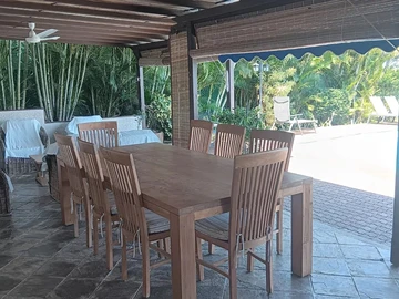5 Bedroom Villa