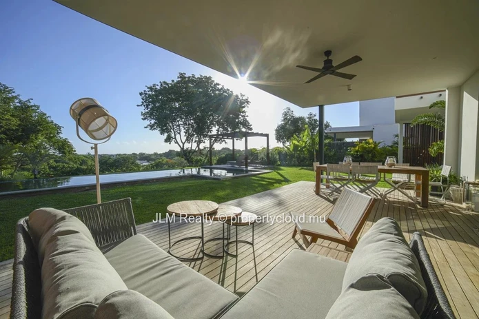 Magnifique villa avec une vue complètement dégagée à vendre à Tamarin, Île Maurice