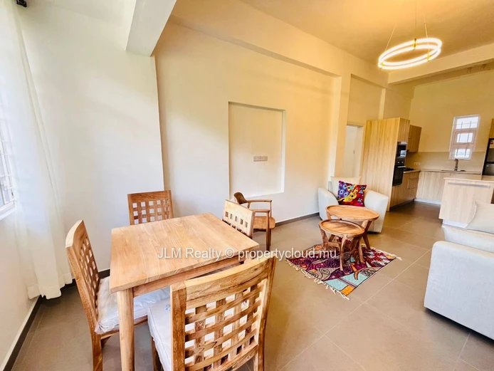 Stylish Ground-Floor Apartment with Garden View for Rent in Floreal, Mauritius