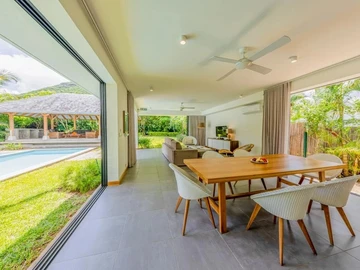 4 Bedroom Villa