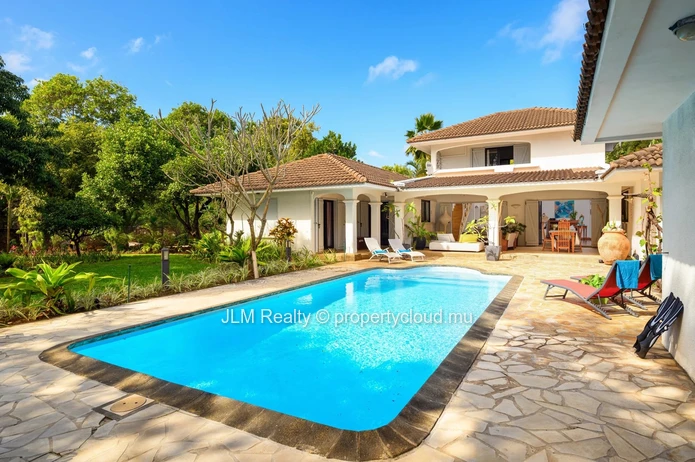 Villa de charme à louer à quelques pas de la plage à Calodyne, Île Maurice