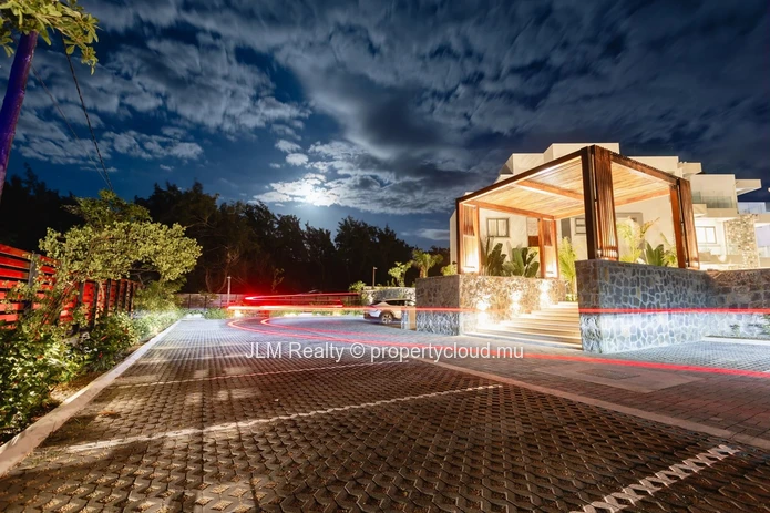 For Sale – Brand-New Penthouse with Private Pool and Sea View in Poste Lafayette, Mauritius