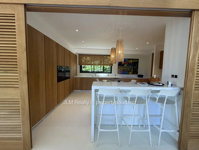 For Sale: Prestigious Contemporary 5-Bedroom Villa in Tamarin, Mauritius