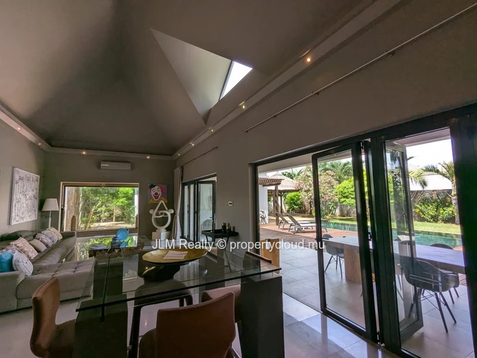 À vendre : Villa d’inspiration balinaise à Grand Baie, Île Maurice