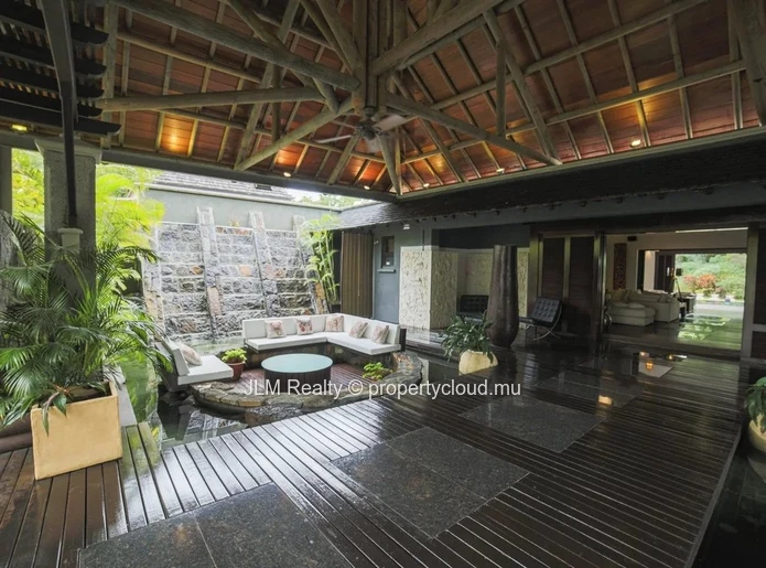 Villa de luxe à vendre avec accès golf et beach club à Tamarin, Île Maurice