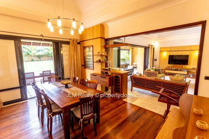 Superbe villa à vendre au Tamarina Golf Estate, Tamarin, Île Maurice
