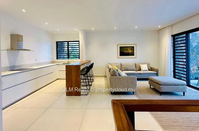 Contemporary Golf-View Villa for Sale in Haute Rive, Mauritius