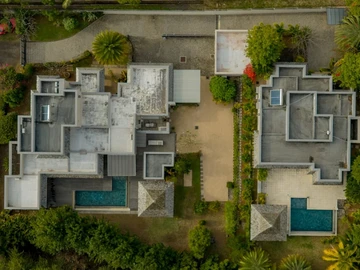 7 Bedroom Villa
