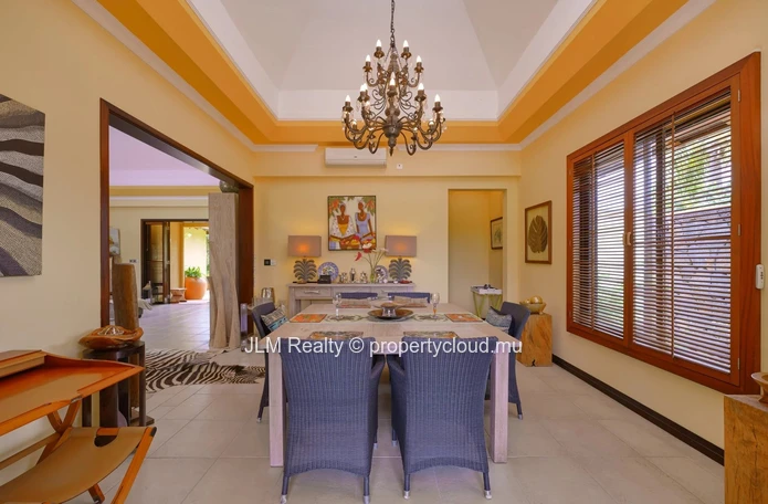 For Sale – Exquisite Villa in a Secure Golf Estate in Tamarin, Mauritius