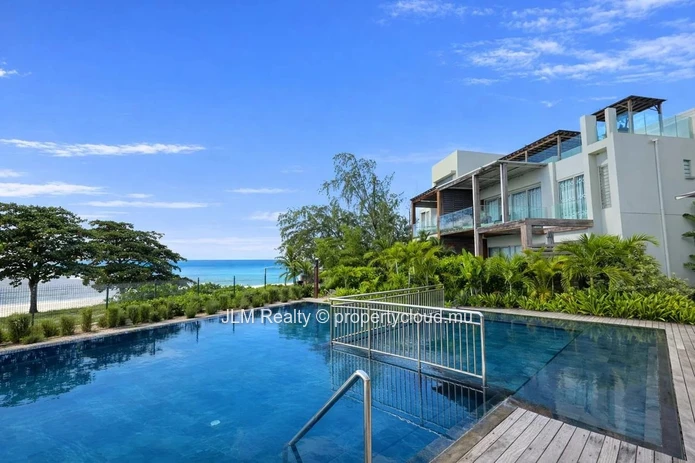 Elegant Beachfront Apartment for Rent in Pointe aux Piments, Mauritius