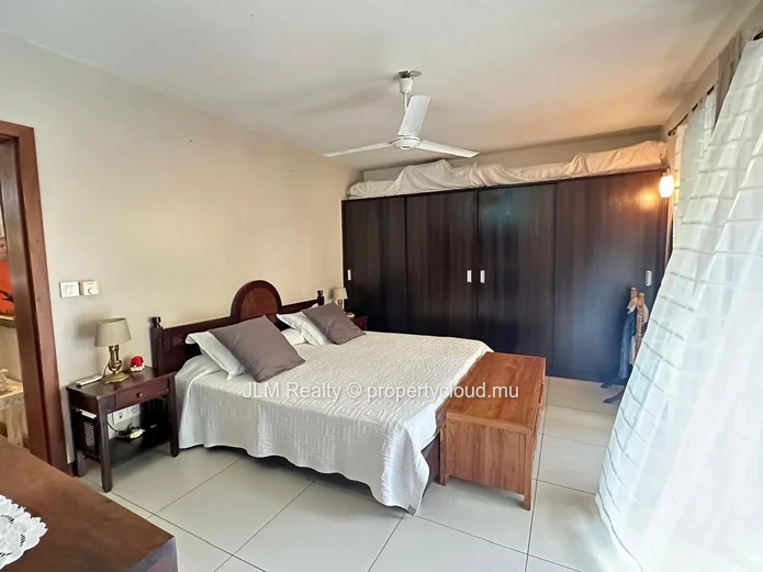 À vendre – Appartement de standing dans une résidence sécurisée à Rivière Noire, Île Maurice