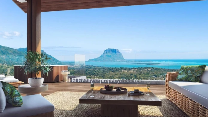 À vendre, penthouse avec une sublime vue sur la mer et la montagne du Morne situé à Petite Rivière Noire, Île Maurice