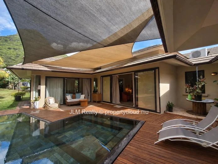 À vendre: Villa 4 chambres avec piscine & vue montagne au Domaine de Mont Calme, Tamarin, Île Maurice