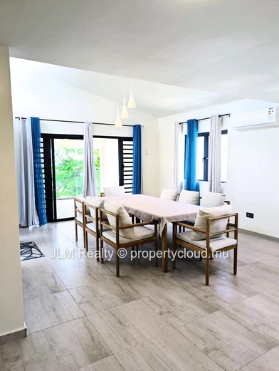 For Rent – Modern 5-Bedroom Villa in Mont Choisy, Mauritius