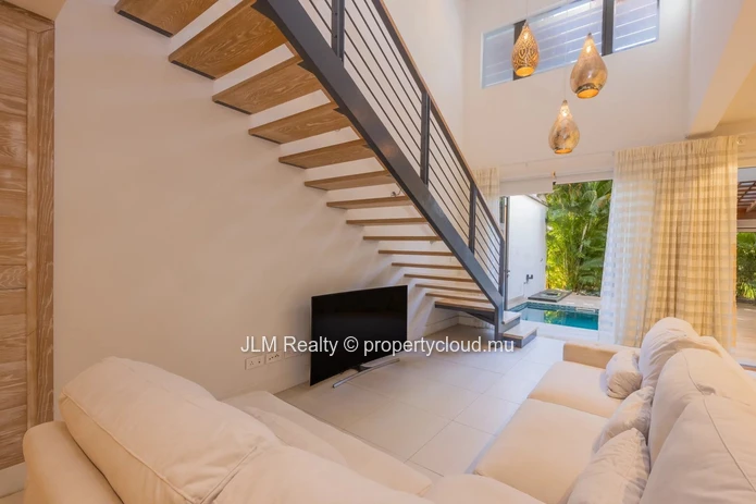 À Vendre à Rivière Noire – Duplex de Prestige dans la Seule Marina Résidentielle de l’Île Maurice