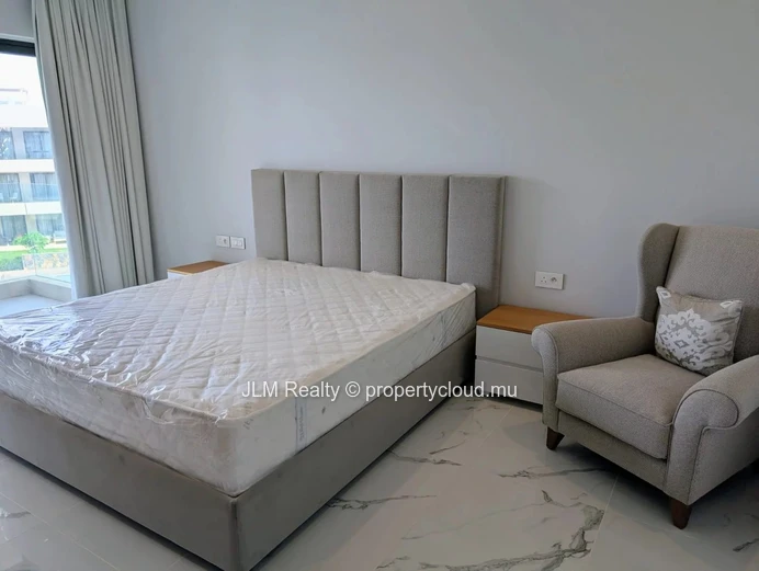 Penthouse avec rooftop privatif et piscine à vendre à Pointe aux Canonniers, Île Maurice