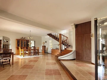 4 Bedroom Villa