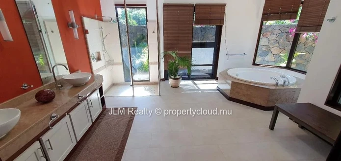5-bedroom luxury villa for sale at the Tamarina Golf Estate in Tamarin, Mauritius