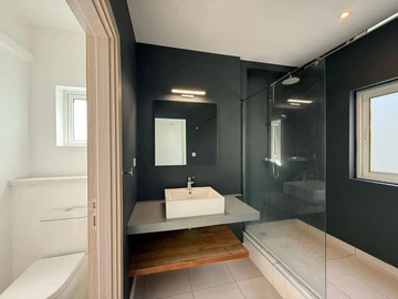 3 Bedroom Townhouse, Duplex
