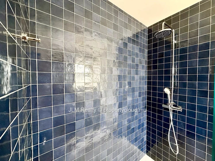 Appartement de Prestige avec Vue Mer et Le Morne à Vendre à Tamarin – Île Maurice