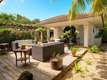 4 Bedroom Villa
