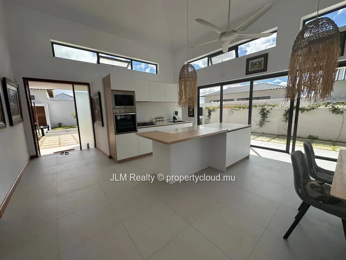 Villa moderne de 3 chambres à louer à Tamarin, Île Maurice
