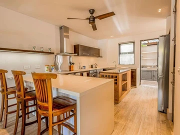 3 Bedroom Townhouse, Duplex