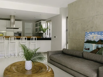 4 Bedroom Villa