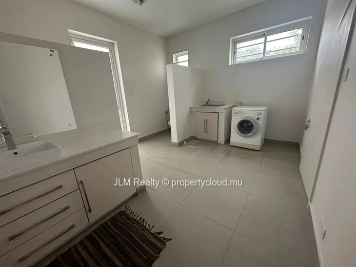 Spacious villa with swimming pool for rent in a friendly residential area of Black River, Mauritius