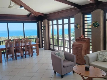 5 Bedroom Villa