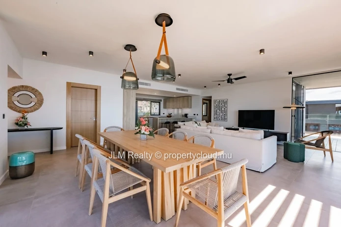 For Sale – Exceptional Brand-New Penthouse with Panoramic Views in Black River, Mauritius