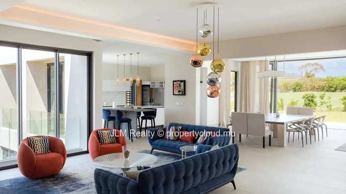 Prestigious Villa with Panoramic Golf Views for Sale in the East of Mauritius