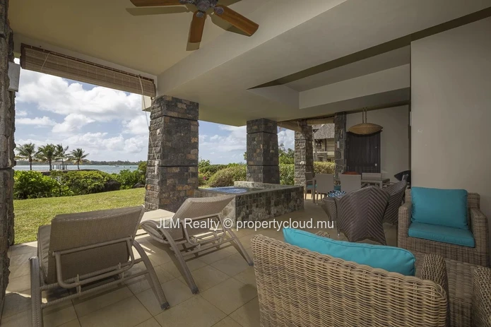 Appartement vue mer à vendre dans un domaine golfique sur la côte est de l’Île Maurice