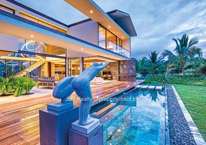 Villa d’exception à vendre dans l’unique marina résidentielle de l’île Maurice, à Rivière Noire