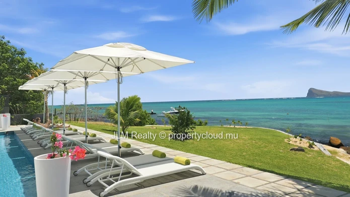 Appartement à louer à Cap Malheureux, Île Maurice – Résidence pieds dans l’eau avec vue sur la mer et les îles du Nord