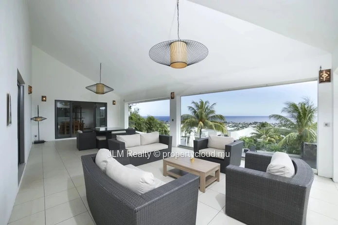 Luxurious sea view villa for sale in Tamarin, Mauritius