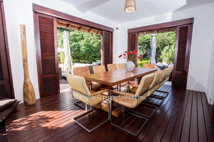 Villa de luxe à vendre avec accès golf et beach club à Tamarin, Île Maurice