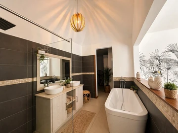 4 Bedroom Villa