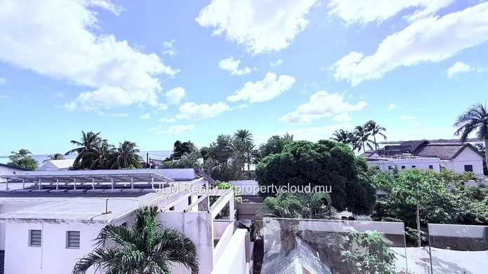 For Sale: Detached Villa with Garden and Pool in Tamarin. Mauritius
