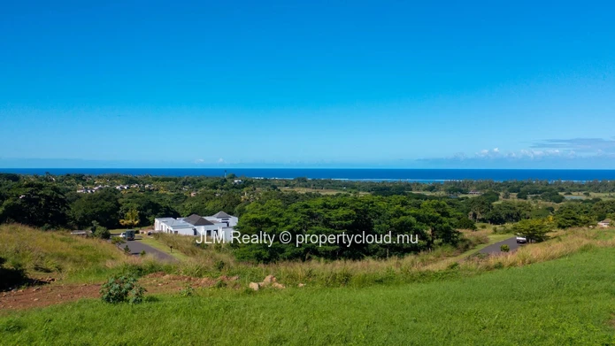 Exceptional plot for sale with panoramic ocean views in Bel Ombre, Mauritius.