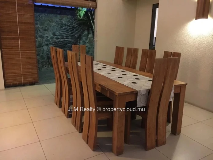 Villa de plain-pied avec piscine privée à vendre à Tamarin, Île Maurice