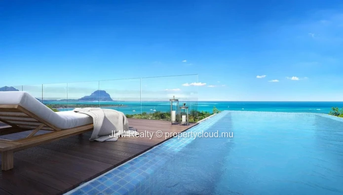 Prestigious villa for sale in Rivière Noire, Mauritius, with exceptional view of the sea and Le Morn