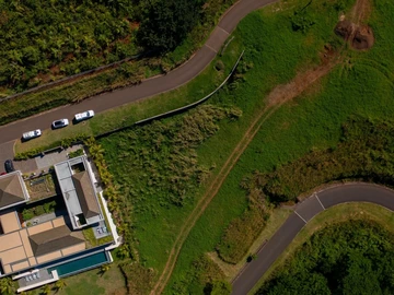 Terrain Commercial