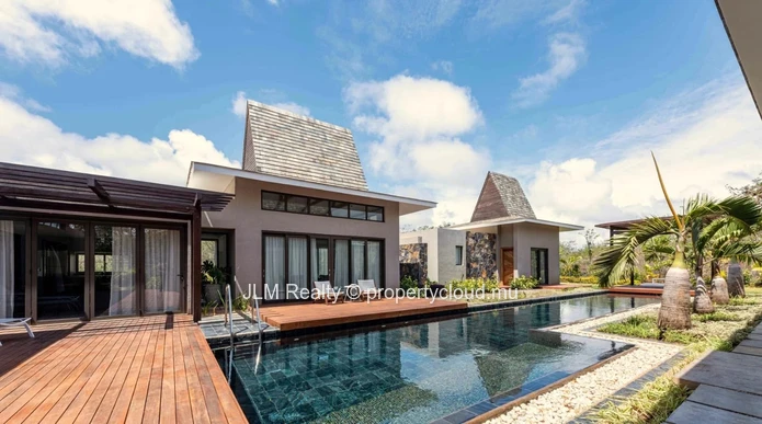 Contemporary single-storey villa for sale in Balaclava – Exclusive residence on Mauritius’ north-west coast