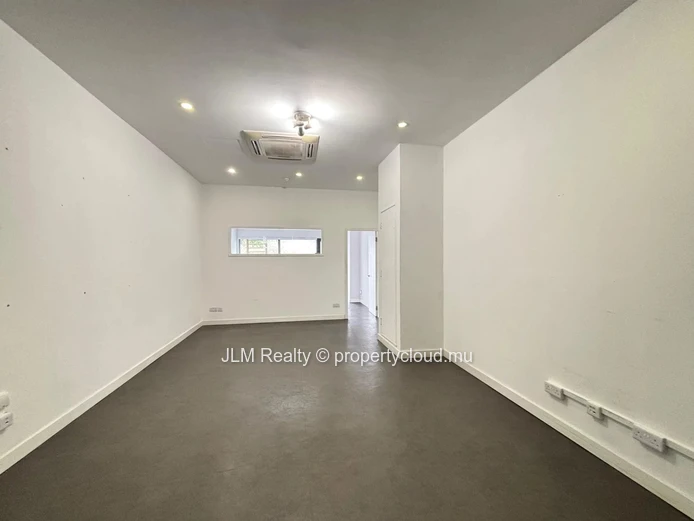 For Rent – 45 m² Office in the Centre of Tamarin, Mauritius