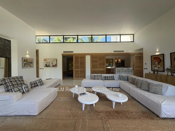 For Sale: Prestigious Contemporary 5-Bedroom Villa in Tamarin, Mauritius