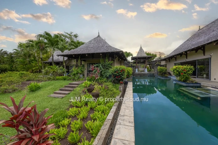 Exceptional Villa for Sale in Bel Ombre, Mauritius – Steps from the Lagoon and a 5-Star Hotel
